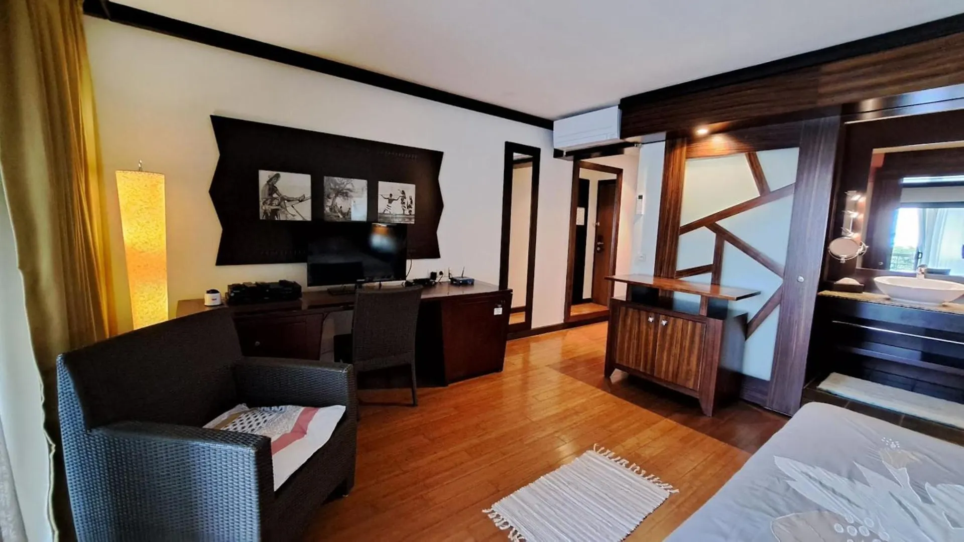 Tahiti - Condo Pearl Beach Arue  Polinesia Francese
